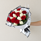 20 roses Bouquet - Red and white