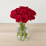 red roses glass cylinder vase
