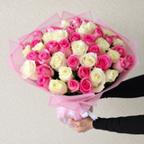 Pink and white roses bouquet