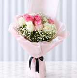 Pink hydrangeas and roses bouquet