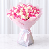 Pink and white roses bouquet