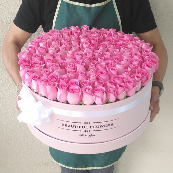 100 Pink Roses - large round box