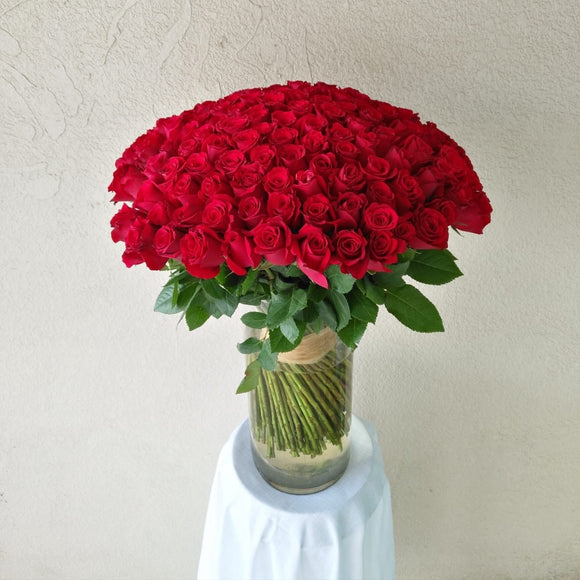 150 Red Roses With A Vase
