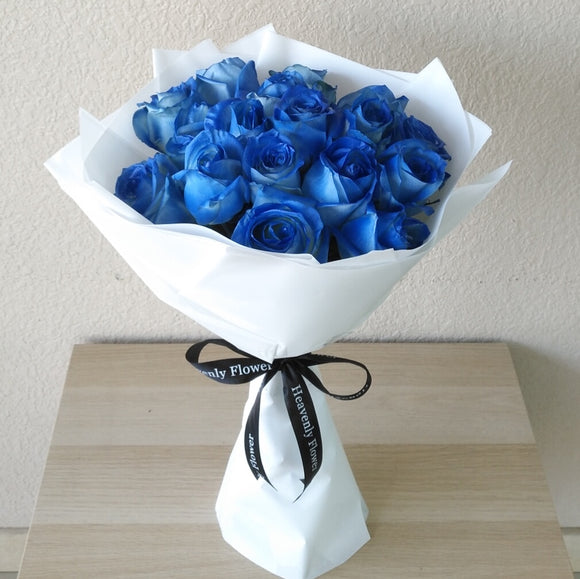 Dark Blue roses bouquet