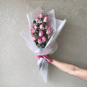 12 pink Roses Bouquet