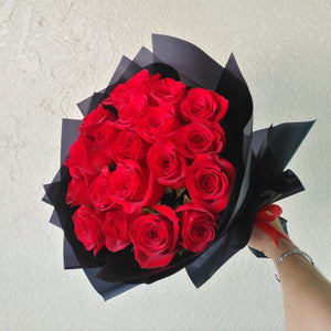 20 roses Bouquet - Red