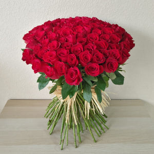 100 Red Roses Bouquet