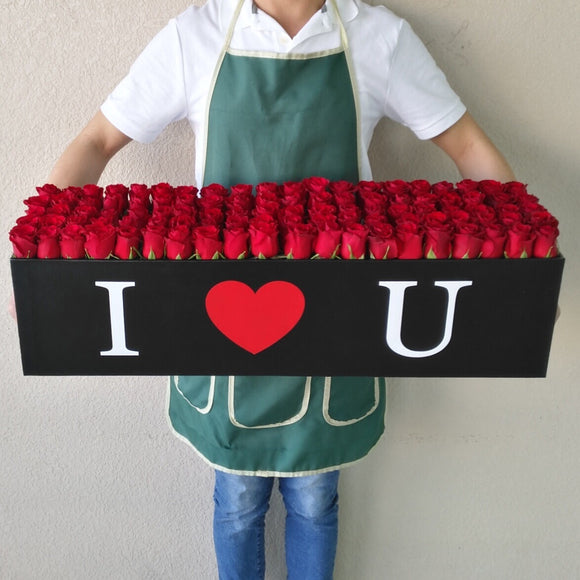 100 Red Roses in A long black box - I LOVE U