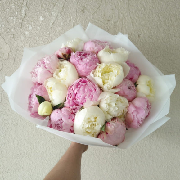 20 Pink and White peonies Bouquet